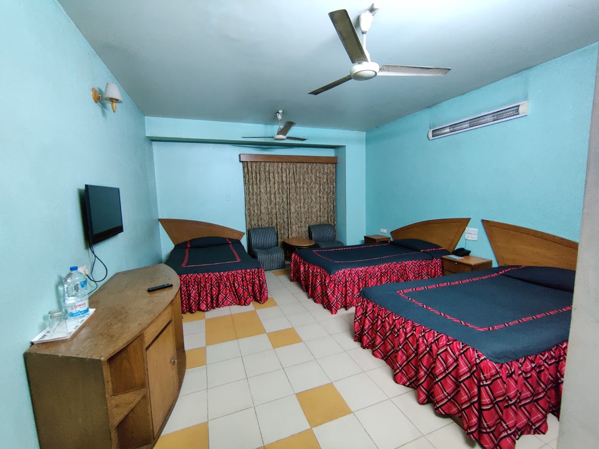 Standard Triple Bed (Non AC)